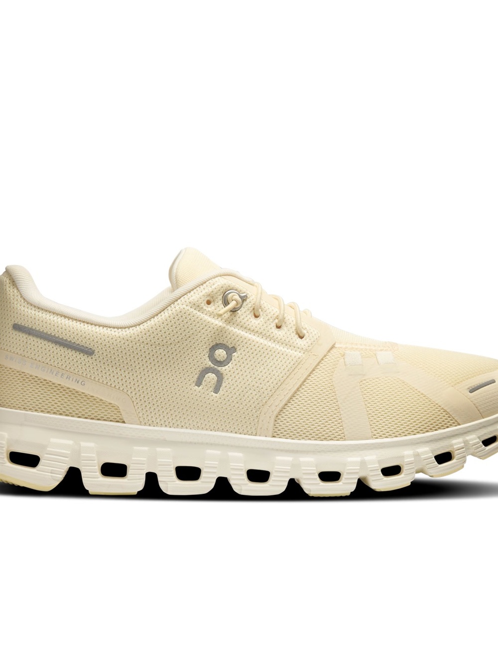 On Running Cloud 6 Athletic Shoe in Cream Beige